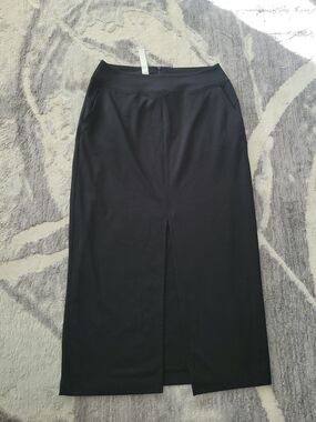 Lululemon Black Maxi Skirt with Front Slit Size 12